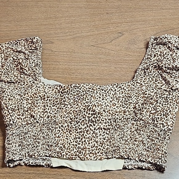 Lulus‎ Leopard Print Puff Sleeve Crop Top, Brown/Tan, Women's Size Large - Picture 8 of 8